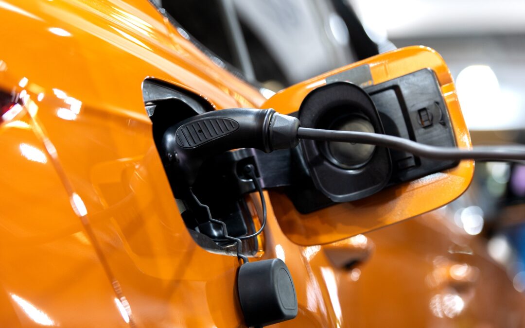 The Benefits of Using Renewable Energy to Power EV Charging Stations